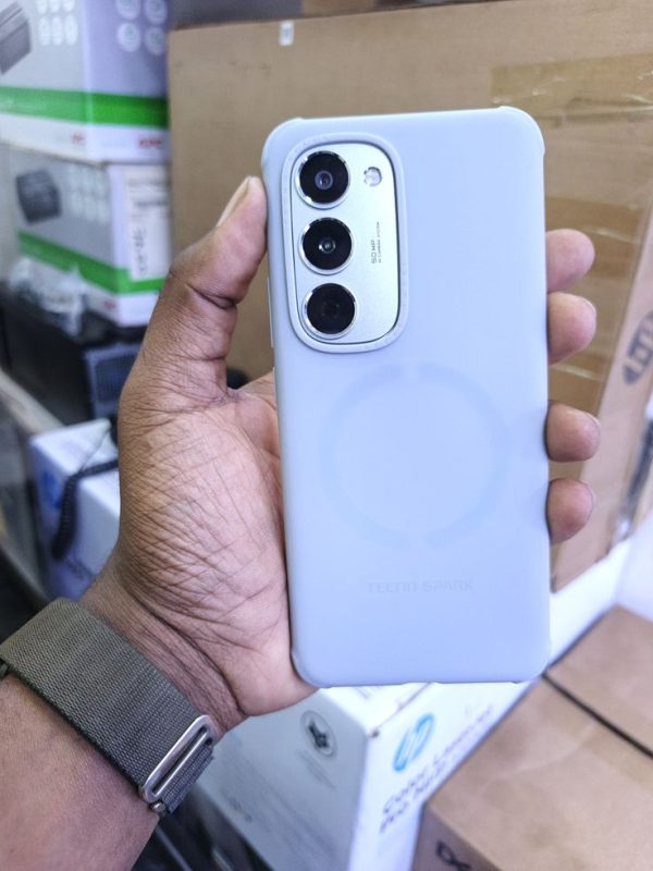 08a5c2d25b1b5a646c61a47004ef33b9 Tecno spark 40 pro plus